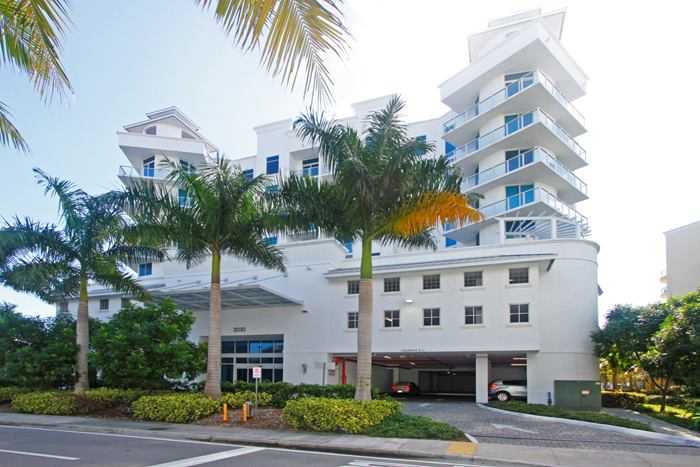 3030 Aventura