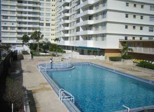 Mimosa 4747 Collins Ave Miami Beach 33140